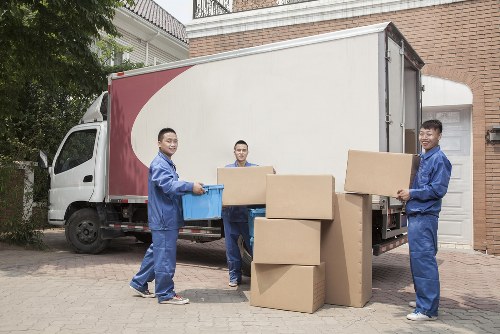 Greenwich relocation company crew working on a smooth transition