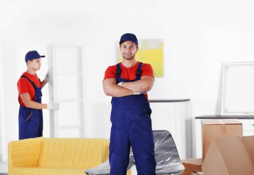 Illustration of a website cookie notice for Greenwich Movers
