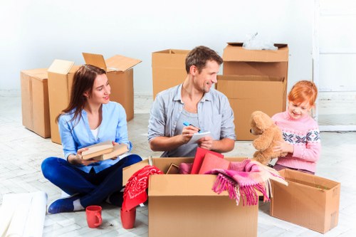 Packing boxes for a flat removal in Greenwich