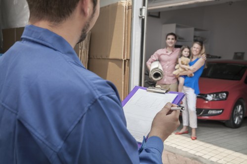 Illustration of SSL encryption protecting Greenwich Movers payment details