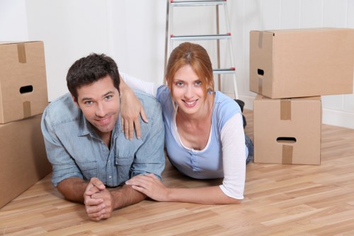 Removal van support for transport and loading on a Greenwich moving day