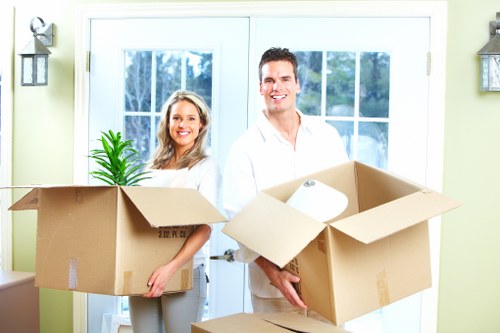 A planned home relocation timeline for Greenwich moving day
